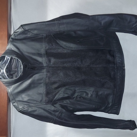 River road cowhide leather motorcycle jacket with removeable vest. Size large - Picture 1 of 8